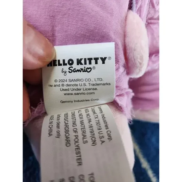 New Without Tags Mummy Hello Kitty Dancing Plushie - Picture 3 of 5